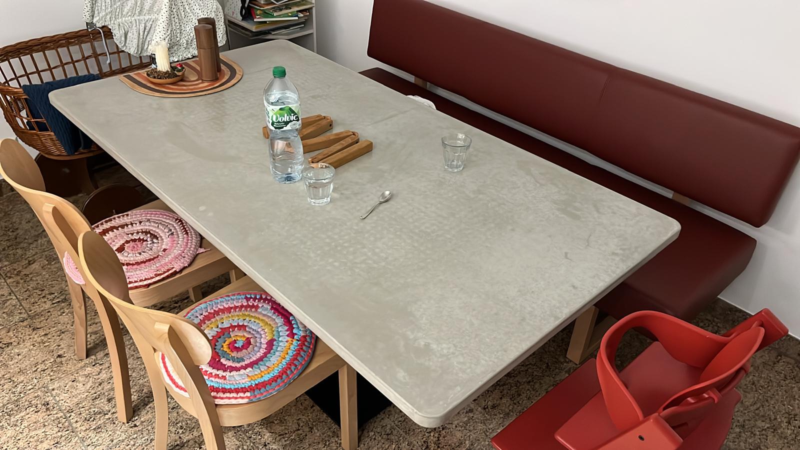 Darstellung Betonarbeitsplatte in einer Küche